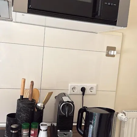 Zentrale 4 Zimmerwohnung Mit Kostenlosem Stellplatz 하이델베르크