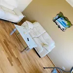 Zentrale 4 Zimmerwohnung Mit Kostenlosem Stellplatz Apartamento *