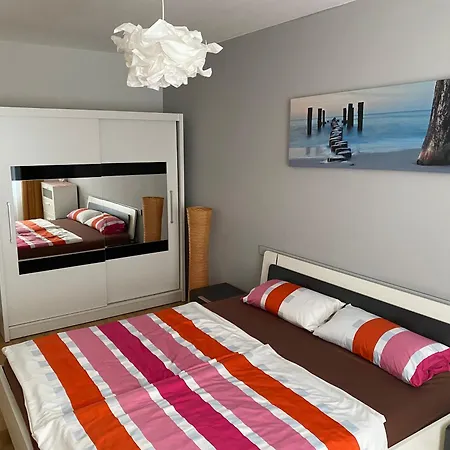 Apartment Zentrale 4 Zimmerwohnung Mit Kostenlosem Stellplatz Heidelberg